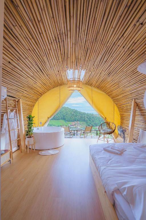 The Doi Moncham Hotel Chiang Mai Exterior photo