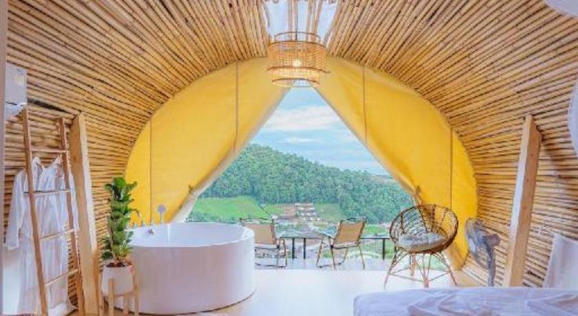 The Doi Moncham Hotel Chiang Mai Exterior photo